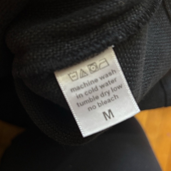 BLACK CRANE three quarter sleeve shirt - scope neck - Picture 2 of 4